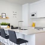 Home2book Stylish Pool & Terrace Apartamento *