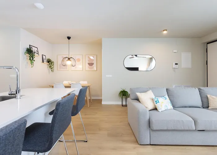 Home2book Stylish Pool & Terrace Апартаменты *