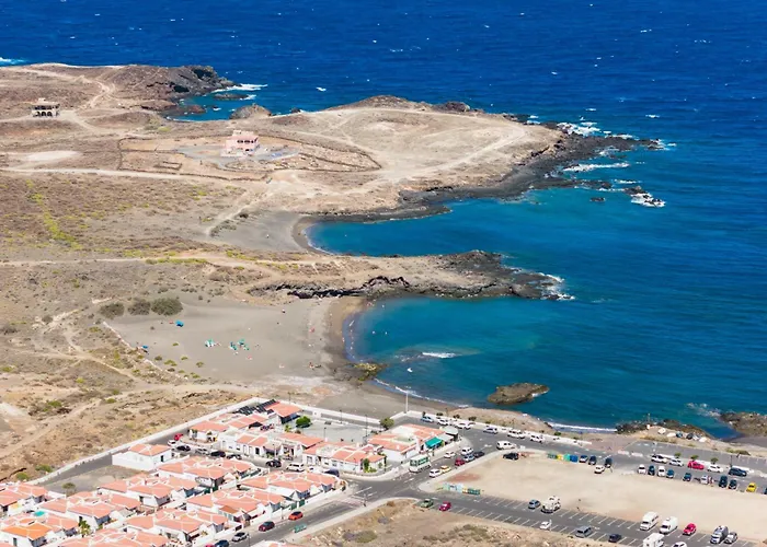 Home2book Stylish Pool & Terrace Apartmán *